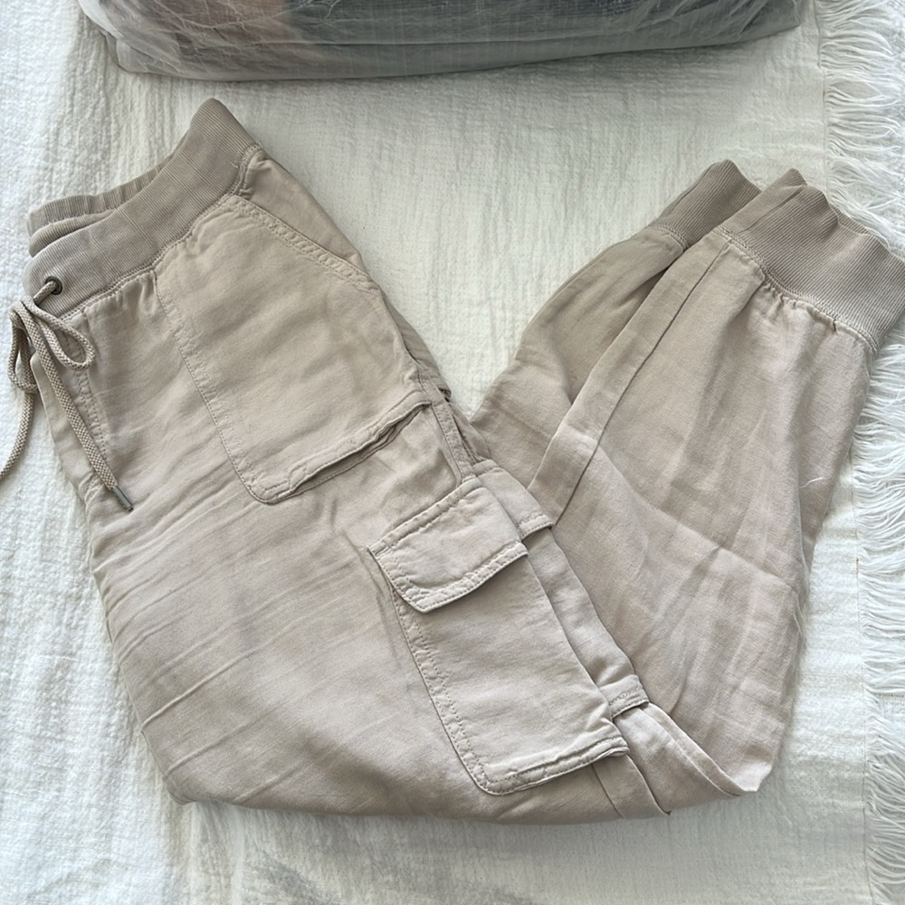 Community cargo joggers